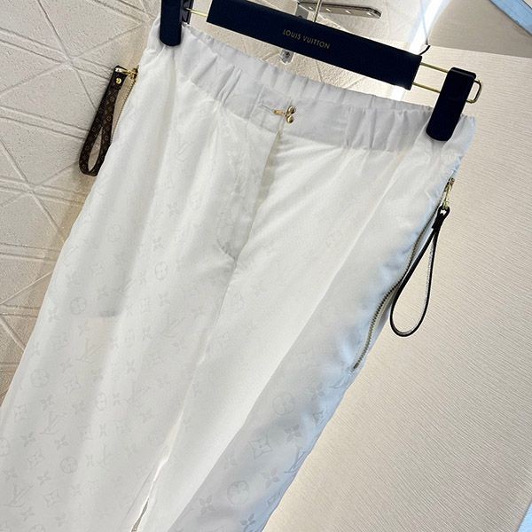 ルイヴィトン ジョギングパンツ コピー 上下 セット vur58120